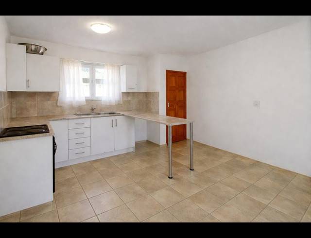 1 BEDROOM PROPERTY TO RENT IN DOORNPOORT